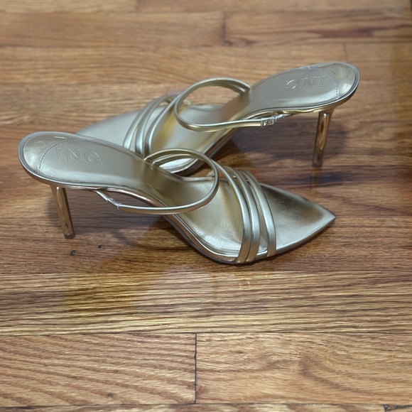 Larminap Gold Metal INC Mule Heeled Sandals - Picture 6 of 6